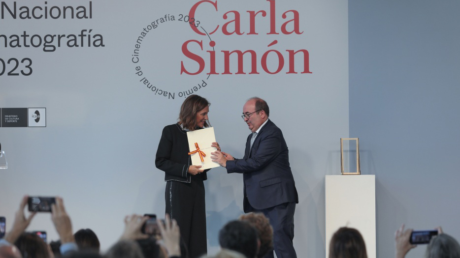 کارلا سیمون، برنده خرس طلایی برلیناله در سن سباستین تجلیل شد